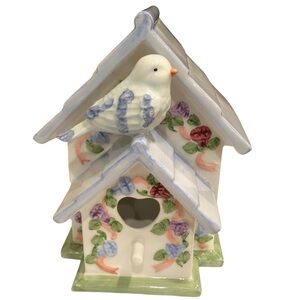 𝅺birdhouse Decorative Piece